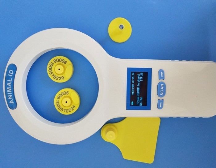 ISO11784/85 اسکنر مایکروچیپ سازگار RFID برای شناسایی حیوانات اسکنر مایکروچیپ برای سگ ها